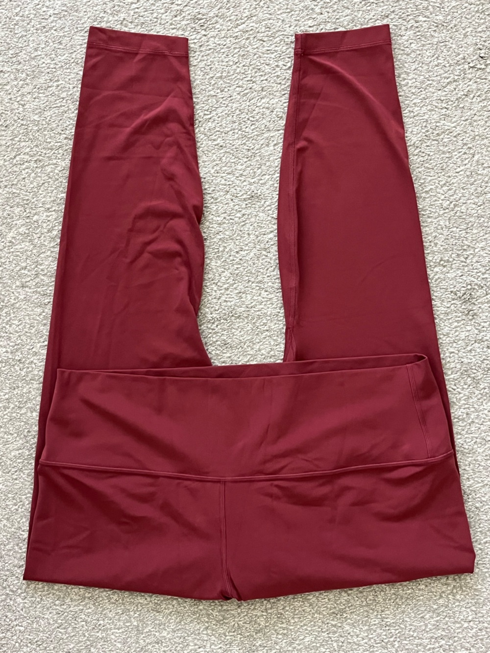 NWOT Lululemon High-Rise Burgundy Leggings Size 18 with 27 inches inseam Inseam